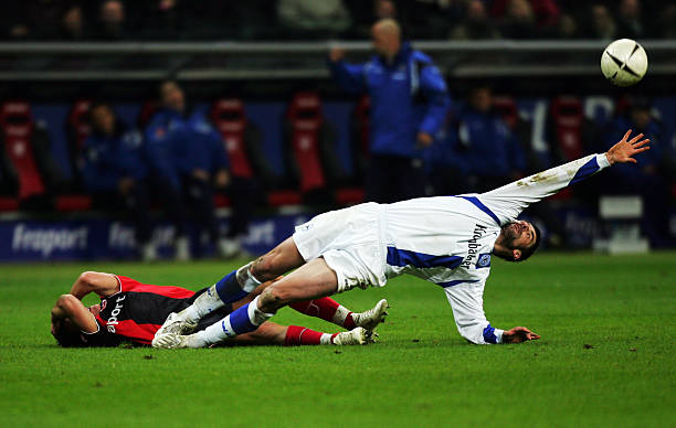 入与赛季成 入与赛季成