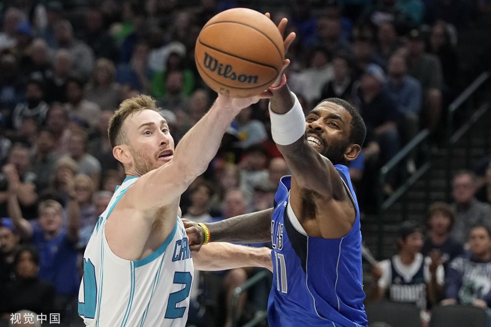 相比之下 相比之下