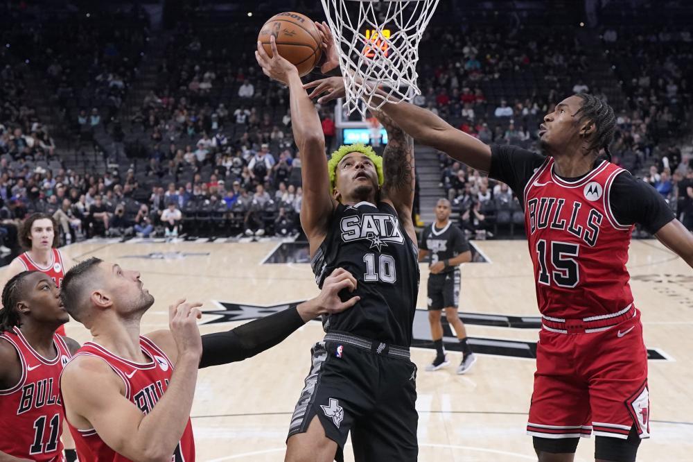 据意大利 据意大利